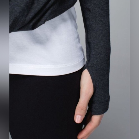 Lululemon Iconic Wrap. Heathered Black/dark charcoal grey. - Picture 5 of 13